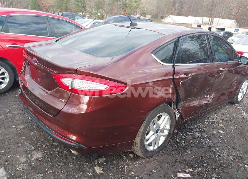 Photo 4 of 2015 Ford Fusion SE (VIN 3FA6P0H78FR255517)