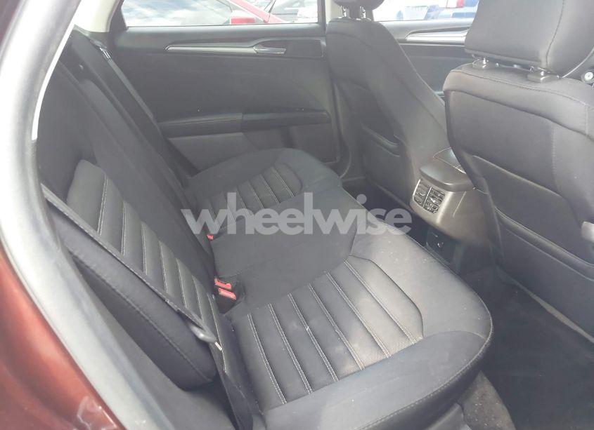 Photo 8 of 2015 Ford Fusion SE (VIN 3FA6P0H78FR255517)