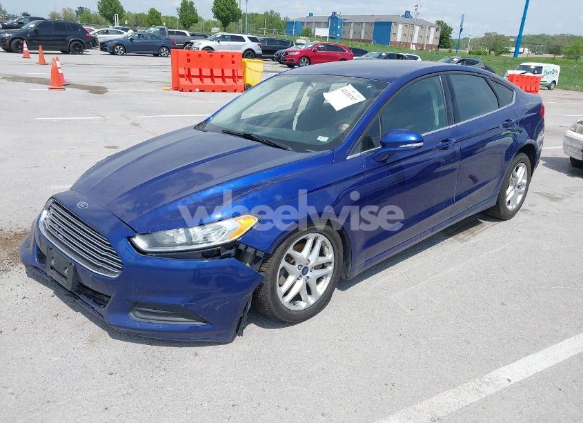Photo 2 of 2015 Ford Fusion SE (VIN 3FA6P0H78FR260832)