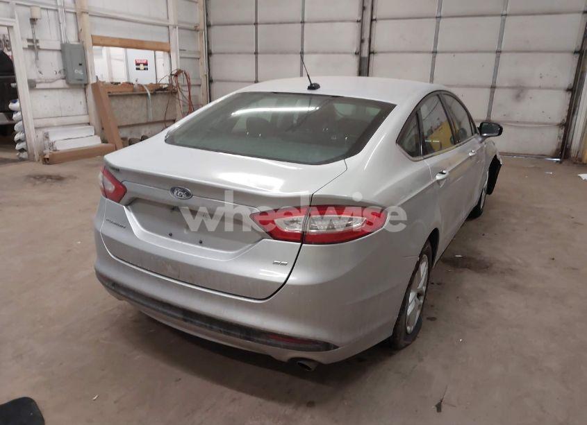 Photo 4 of 2015 Ford Fusion SE (VIN 3FA6P0H78FR266503)