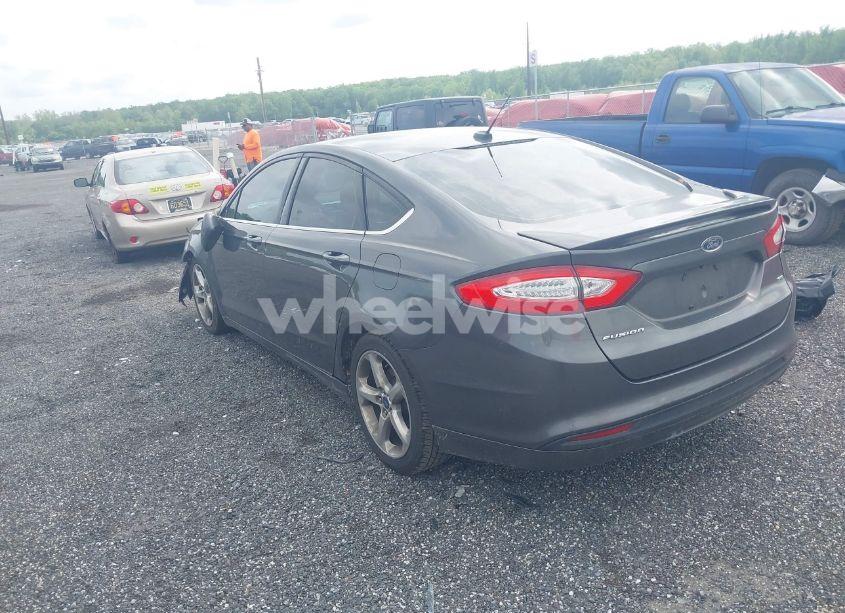 Photo 3 of 2015 Ford Fusion SE (VIN 3FA6P0H78FR278604)