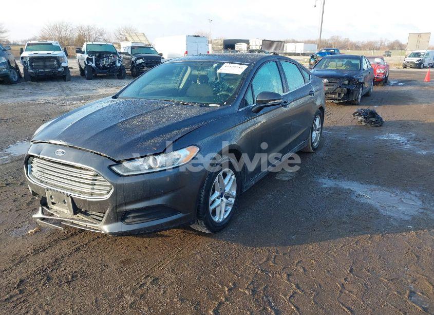 Photo 2 of 2015 Ford Fusion SE (VIN 3FA6P0H78FR293488)