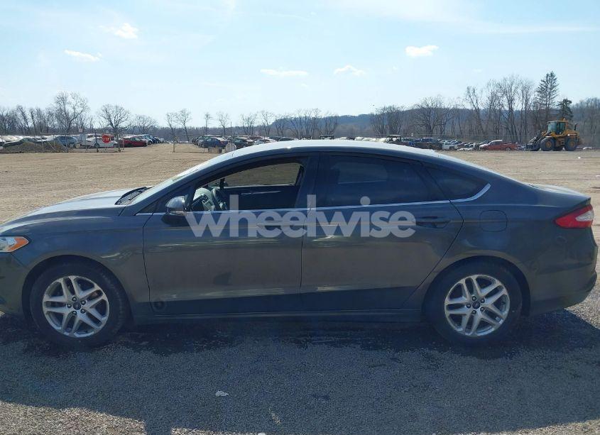 Photo 14 of 2016 Ford Fusion SE (VIN 3FA6P0H78GR120815)