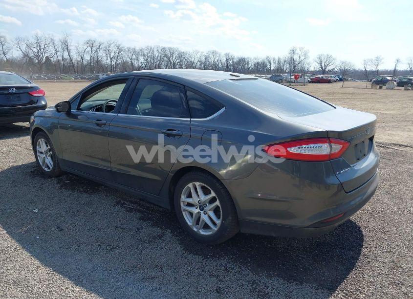 Photo 3 of 2016 Ford Fusion SE (VIN 3FA6P0H78GR120815)