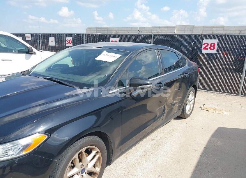 Photo 6 of 2016 Ford Fusion SE (VIN 3FA6P0H78GR145195)