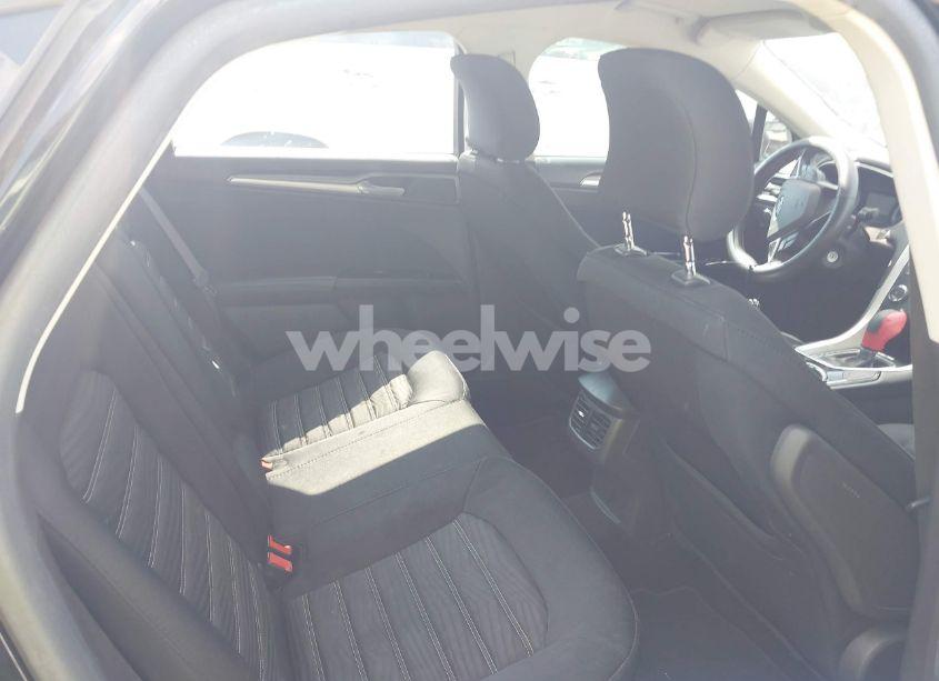 Photo 8 of 2016 Ford Fusion SE (VIN 3FA6P0H78GR145195)