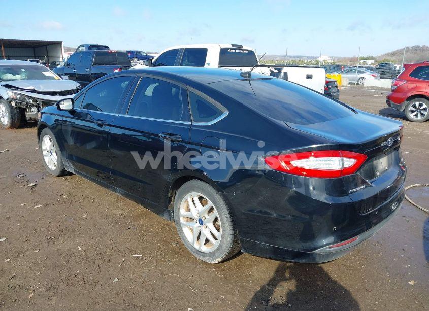 Photo 3 of 2016 Ford Fusion SE (VIN 3FA6P0H78GR176995)