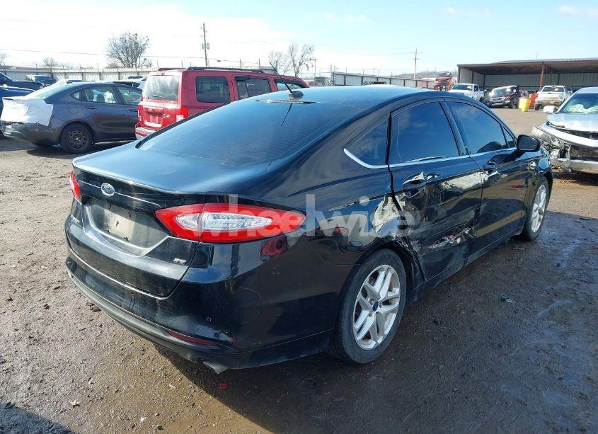 Photo 4 of 2016 Ford Fusion SE (VIN 3FA6P0H78GR176995)