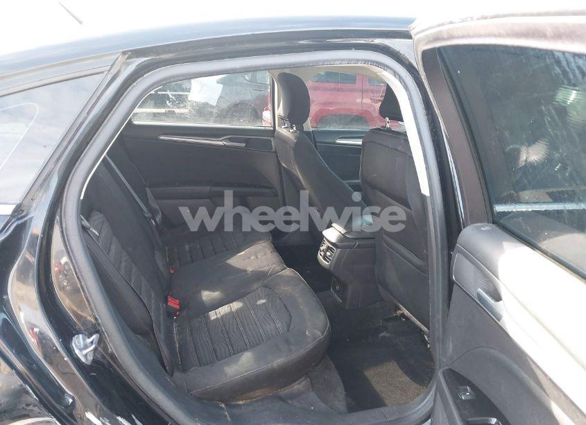 Photo 8 of 2016 Ford Fusion SE (VIN 3FA6P0H78GR176995)