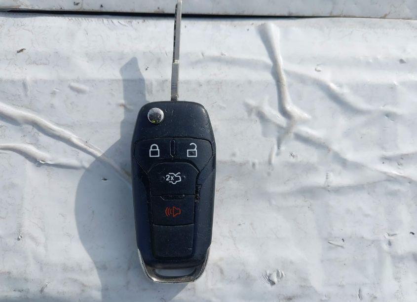 Photo 11 of 2016 Ford Fusion SE (VIN 3FA6P0H78GR203578)