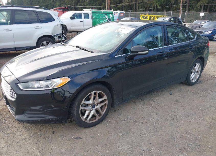 Photo 2 of 2016 Ford Fusion SE (VIN 3FA6P0H78GR203578)