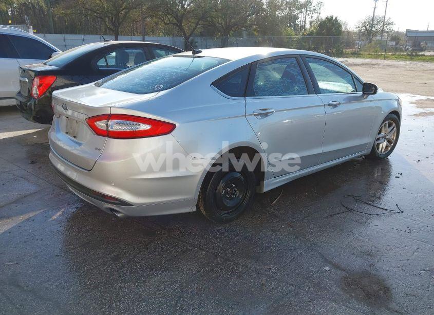 Photo 4 of 2016 Ford Fusion SE (VIN 3FA6P0H78GR211342)