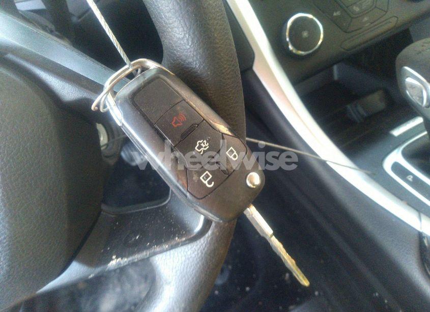 Photo 11 of 2016 Ford Fusion SE (VIN 3FA6P0H78GR243790)