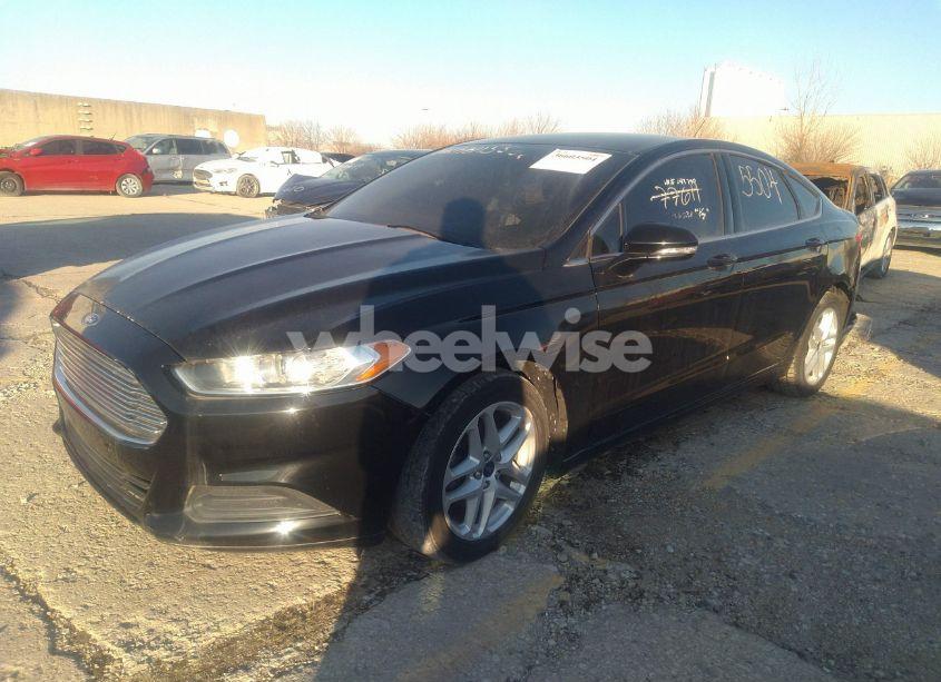 Photo 2 of 2016 Ford Fusion SE (VIN 3FA6P0H78GR243790)