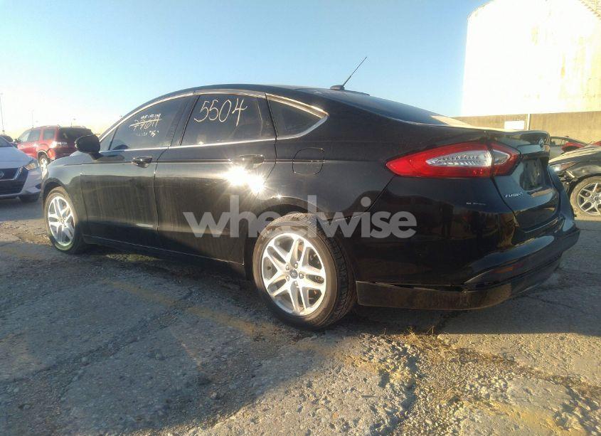 Photo 3 of 2016 Ford Fusion SE (VIN 3FA6P0H78GR243790)