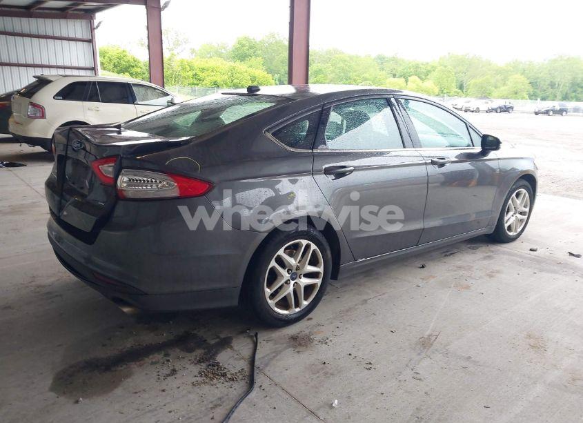 Photo 4 of 2016 Ford Fusion SE (VIN 3FA6P0H78GR262906)