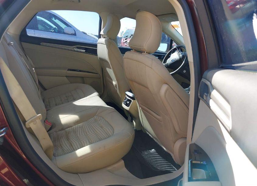 Photo 8 of 2016 Ford Fusion SE (VIN 3FA6P0H78GR279060)