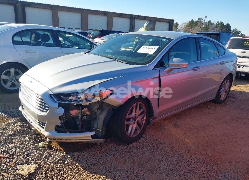 Photo 2 of 2016 Ford Fusion SE (VIN 3FA6P0H78GR306659)