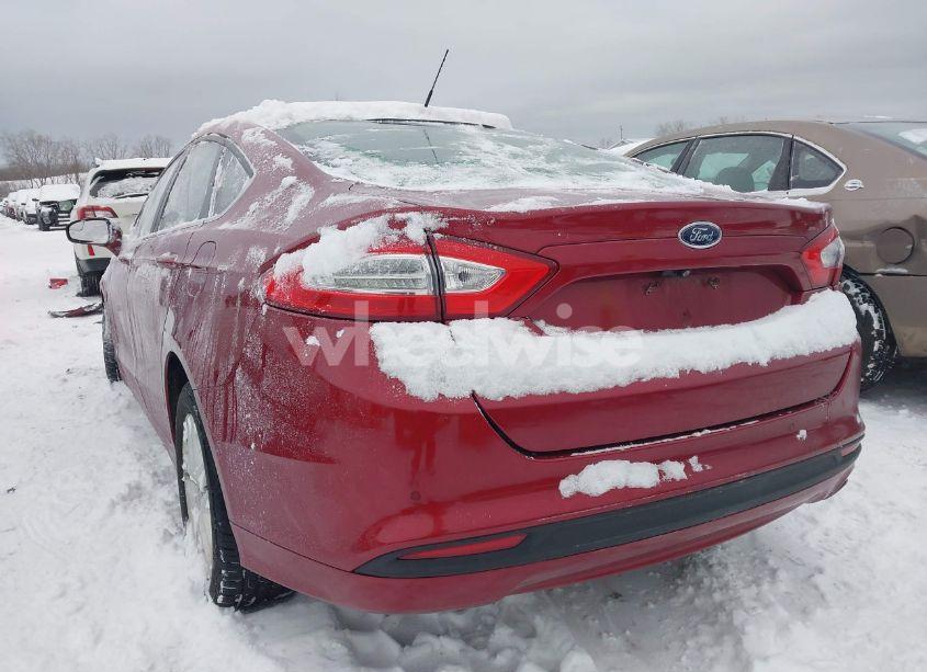 Photo 3 of 2016 Ford Fusion SE (VIN 3FA6P0H78GR310226)