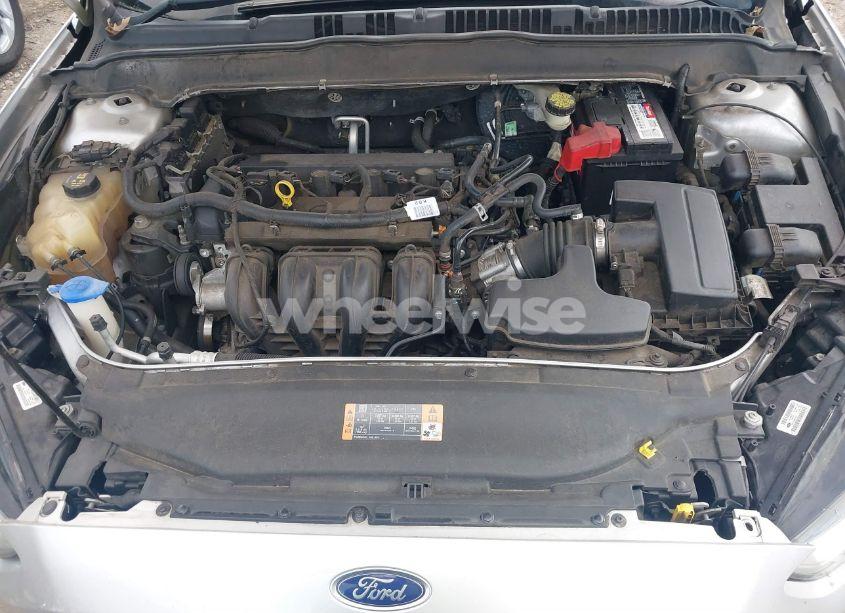 Photo 10 of 2016 Ford Fusion SE (VIN 3FA6P0H78GR311117)