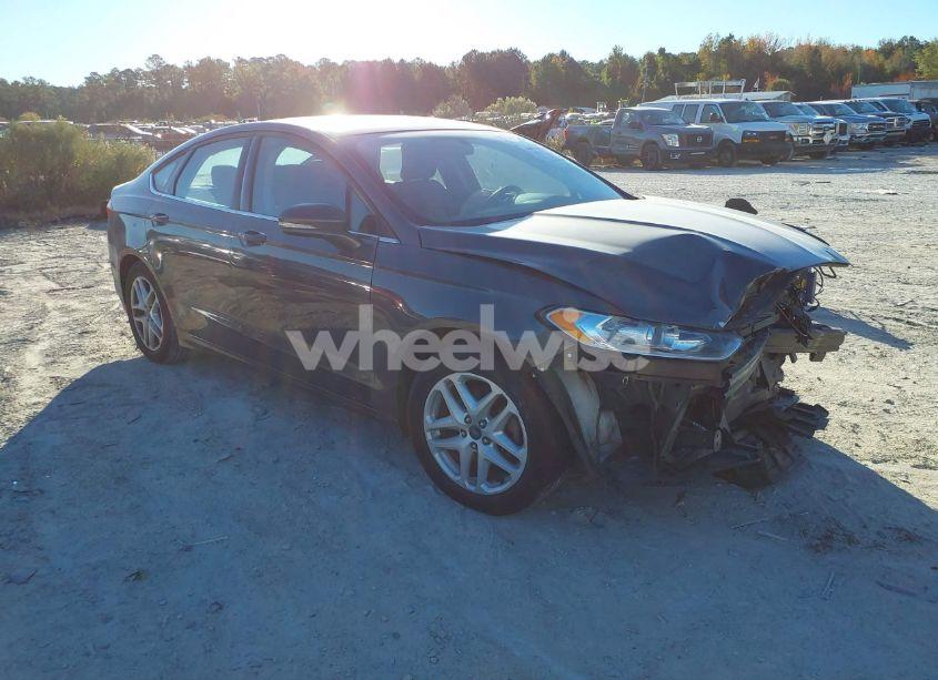 2016 Ford Fusion SE (VIN 3FA6P0H78GR367784) main photo