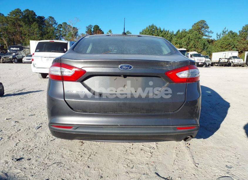 Photo 16 of 2016 Ford Fusion SE (VIN 3FA6P0H78GR367784)