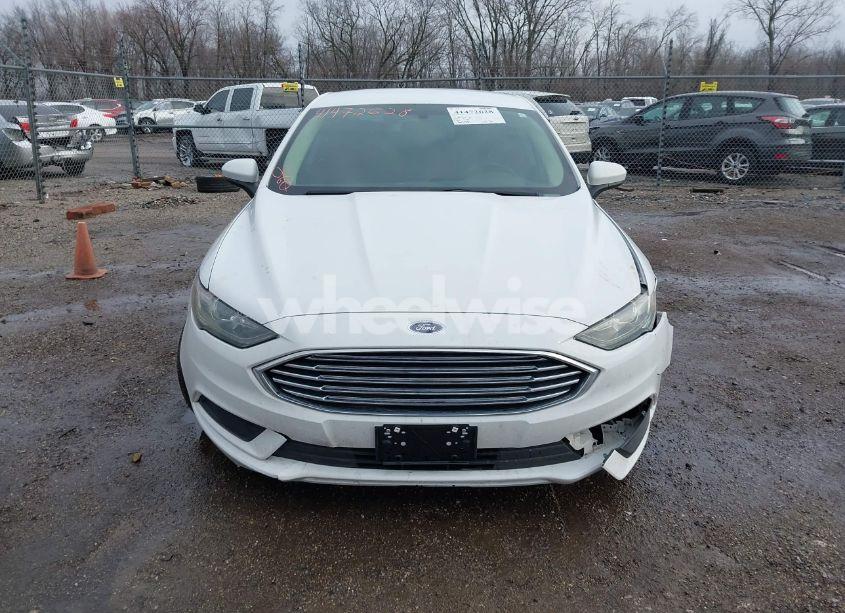 Photo 12 of 2017 Ford Fusion SE (VIN 3FA6P0H78HR117799)