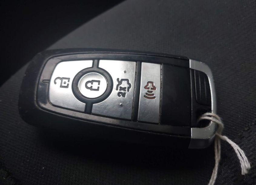 Photo 11 of 2017 Ford Fusion SE (VIN 3FA6P0H78HR125434)