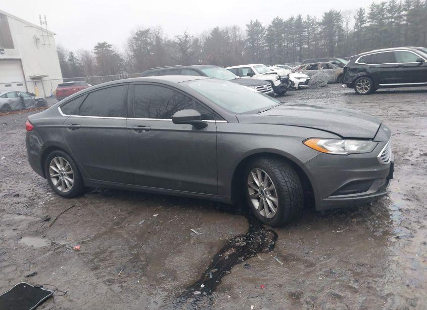 Photo 13 of 2017 Ford Fusion SE (VIN 3FA6P0H78HR125434)