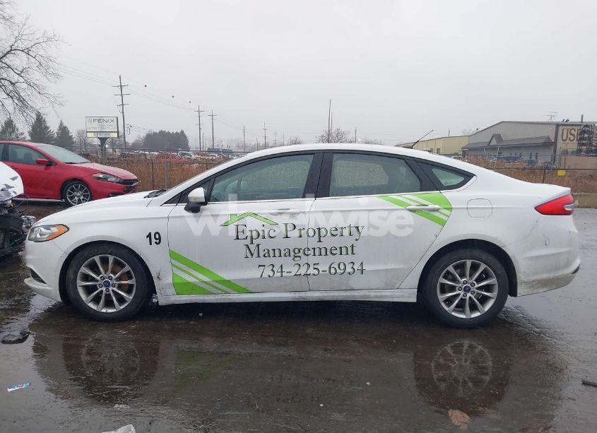 Photo 14 of 2017 Ford Fusion SE (VIN 3FA6P0H78HR145988)