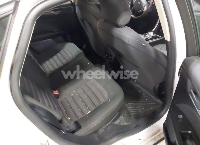 Photo 8 of 2017 Ford Fusion SE (VIN 3FA6P0H78HR149183)