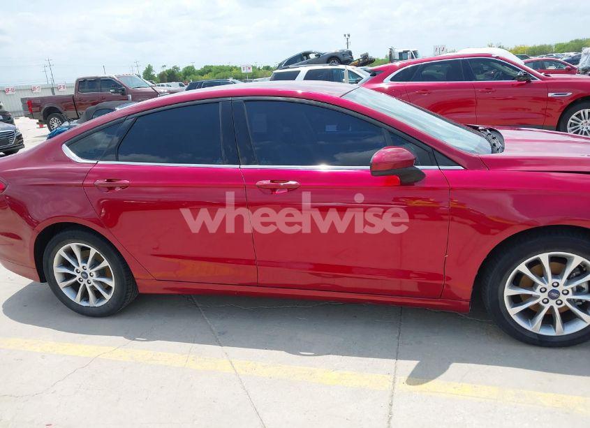 Photo 13 of 2017 Ford Fusion SE (VIN 3FA6P0H78HR157106)