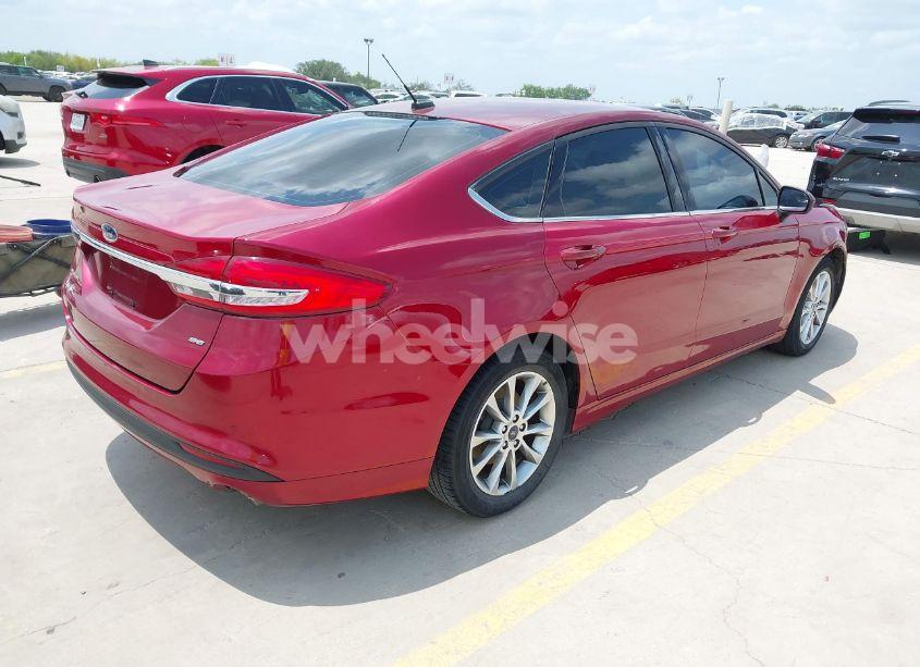 Photo 4 of 2017 Ford Fusion SE (VIN 3FA6P0H78HR157106)