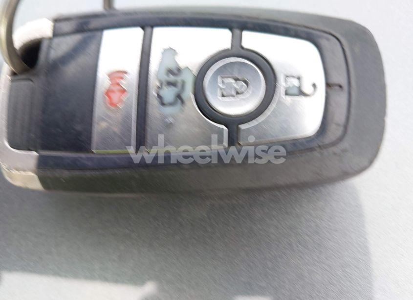 Photo 11 of 2017 Ford Fusion SE (VIN 3FA6P0H78HR200469)