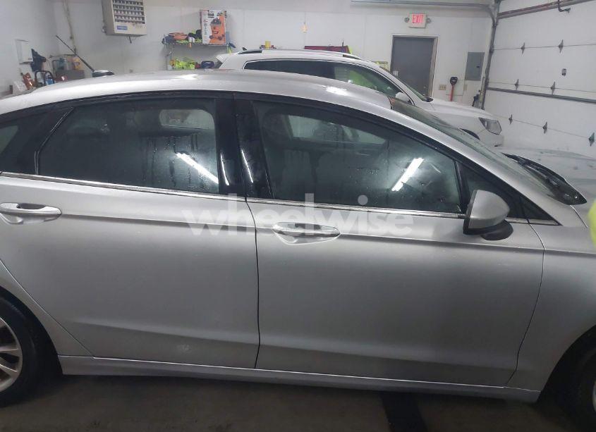 Photo 14 of 2017 Ford Fusion SE (VIN 3FA6P0H78HR227249)