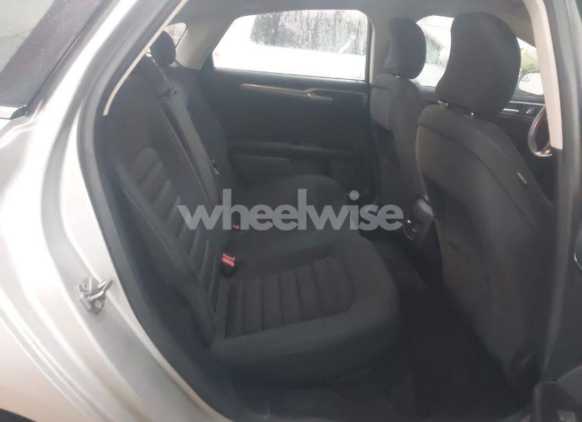 Photo 8 of 2017 Ford Fusion SE (VIN 3FA6P0H78HR227249)