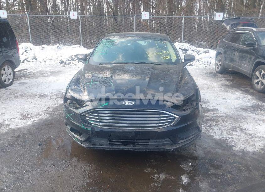 Photo 12 of 2017 Ford Fusion SE (VIN 3FA6P0H78HR237523)