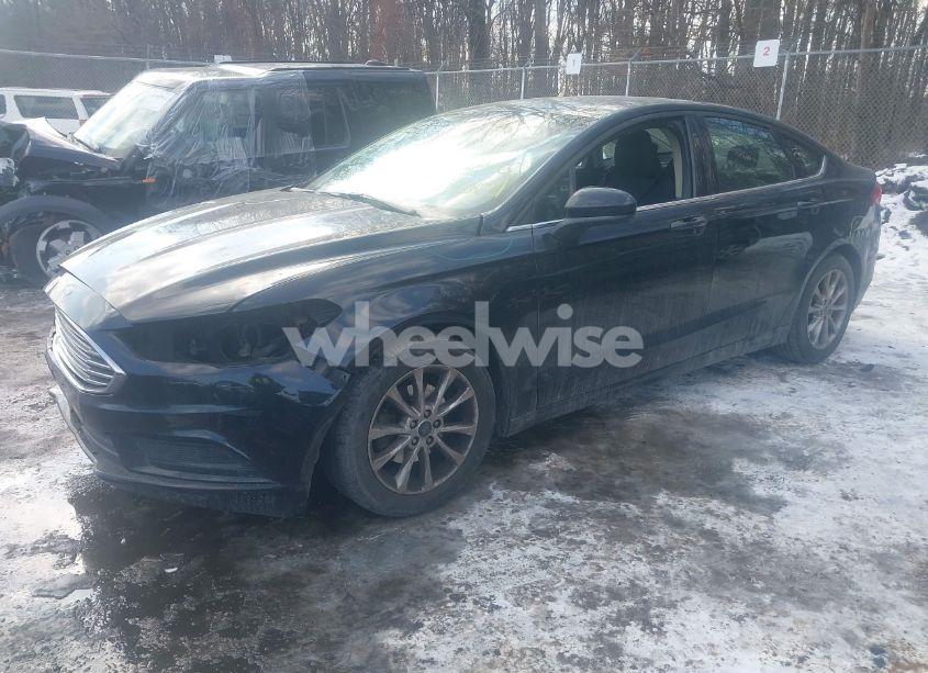 Photo 2 of 2017 Ford Fusion SE (VIN 3FA6P0H78HR237523)