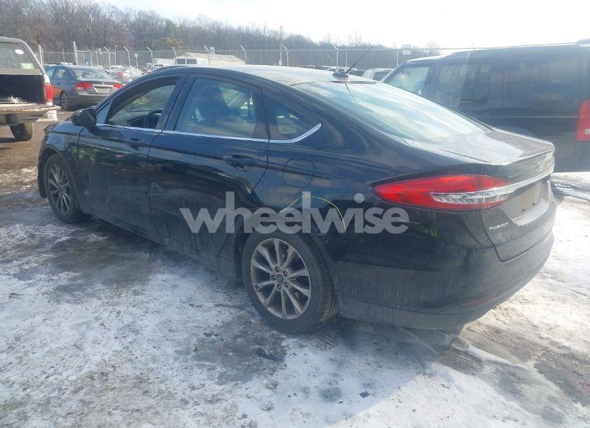 Photo 3 of 2017 Ford Fusion SE (VIN 3FA6P0H78HR237523)