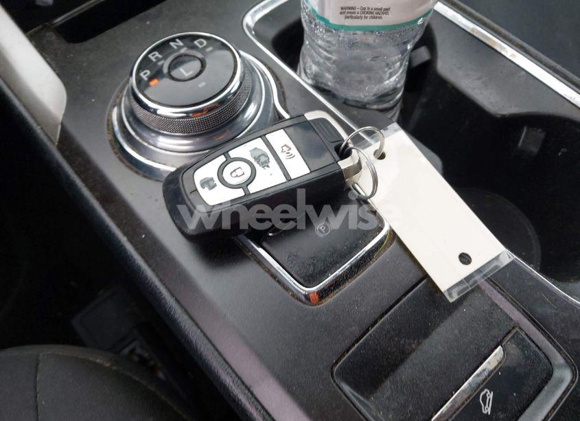 Photo 11 of 2017 Ford Fusion SE (VIN 3FA6P0H78HR317064)