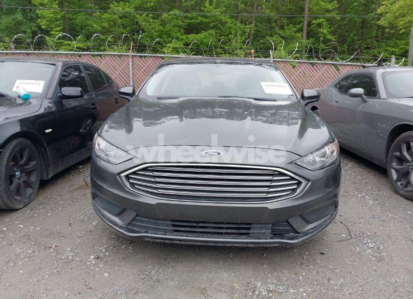 Photo 12 of 2017 Ford Fusion SE (VIN 3FA6P0H78HR317064)