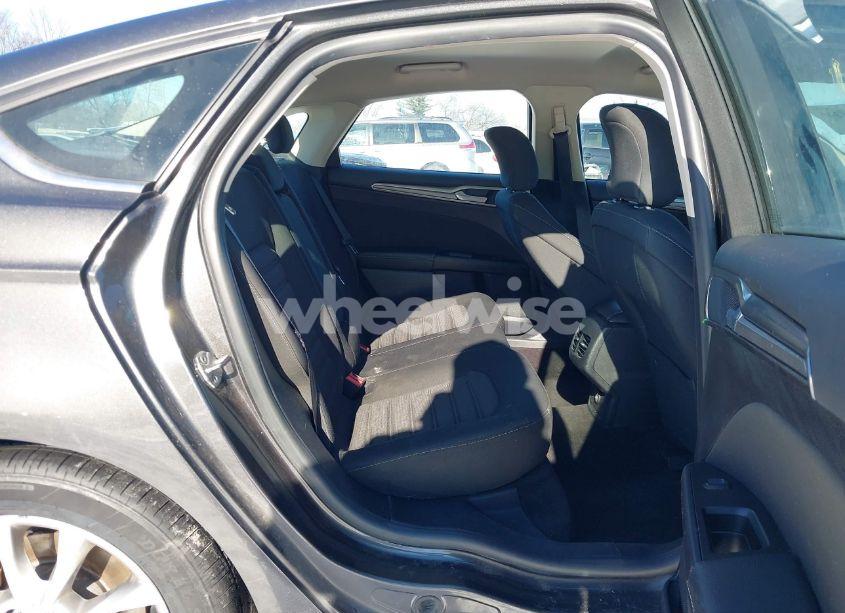 Photo 8 of 2017 Ford Fusion SE (VIN 3FA6P0H78HR328842)