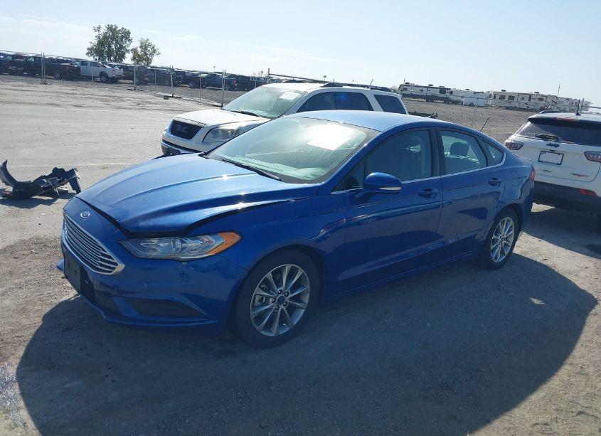 Photo 2 of 2017 Ford Fusion SE (VIN 3FA6P0H78HR349948)