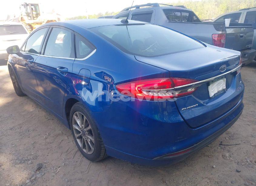 Photo 3 of 2017 Ford Fusion SE (VIN 3FA6P0H78HR357919)