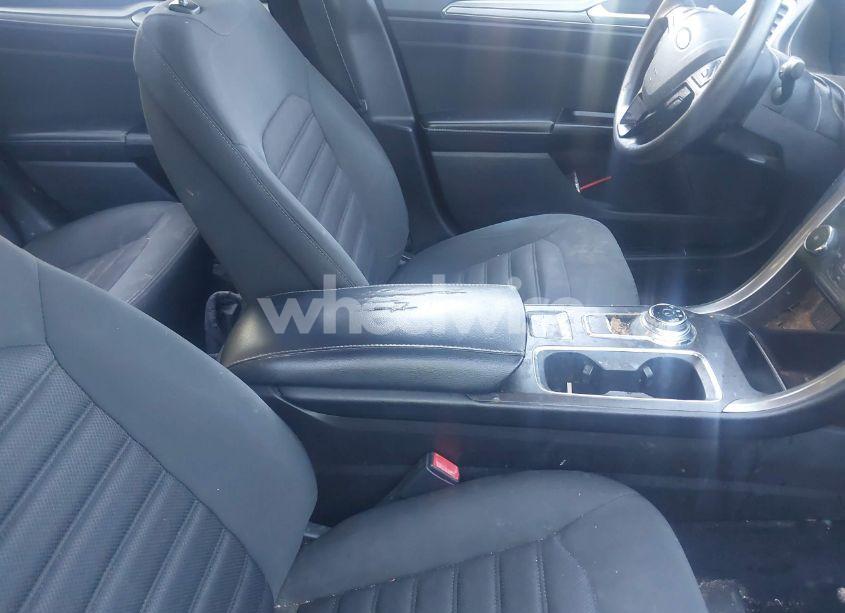 Photo 5 of 2017 Ford Fusion SE (VIN 3FA6P0H78HR357919)