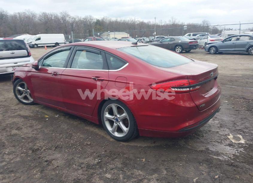 Photo 3 of 2017 Ford Fusion SE (VIN 3FA6P0H78HR390175)