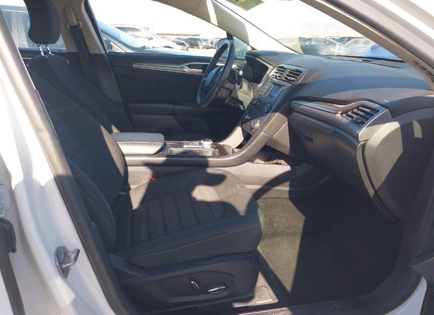 Photo 5 of 2018 Ford Fusion SE (VIN 3FA6P0H78JR249533)