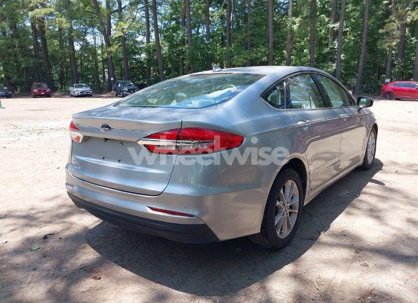 Photo 4 of 2020 Ford Fusion SE (VIN 3FA6P0H78LR238888)