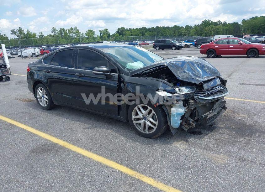 2013 Ford Fusion SE (VIN 3FA6P0H79DR119054) main photo
