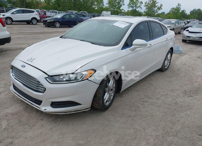 Photo 2 of 2013 Ford Fusion SE (VIN 3FA6P0H79DR132533)